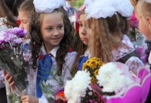 Благодійність замість квітів: укранців закликають долучитись до акції 1 вересня