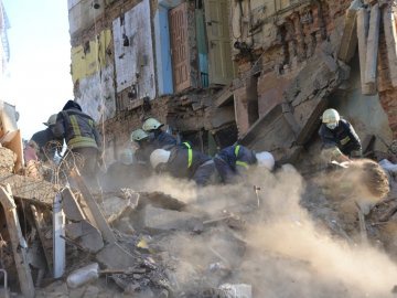 Загиблих під обвалом будинку на Львівщині уже восьмеро: серед них – дитина