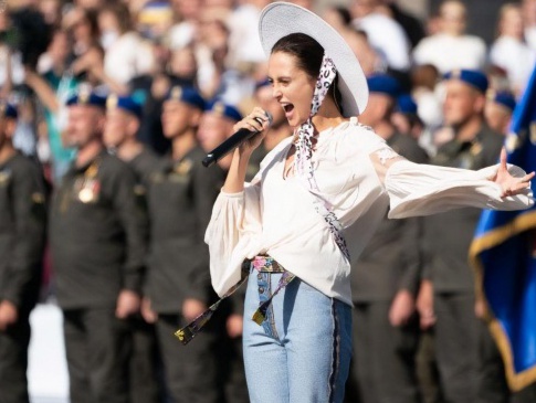 Українська співачка, яка виконала реп на Марші Гідності, заявила про погрози