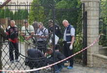 У будинок ректора вишу в Тернополі кинули вибухівку: він та дружина у реанімації