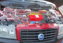 На «Устилузі» під капотом авто знайшли 130 кілограмів продуктів харчування