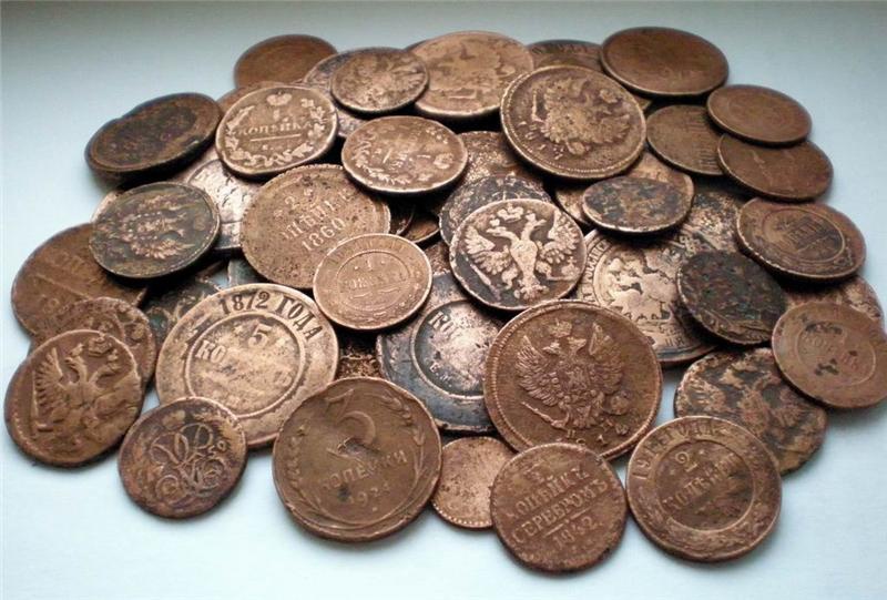 Лучанин намагався збути до Польщі старовинні монети