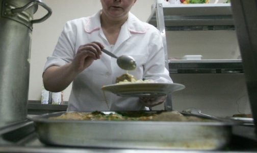 «Голод» в українських лікарнях: пацієнтів годують за 3 гривні на добу