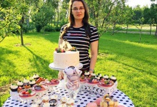 Багатодітна волинянка творить європейські десерти для поліських весіль