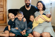 Переселенець з Луганська працює «татом»
