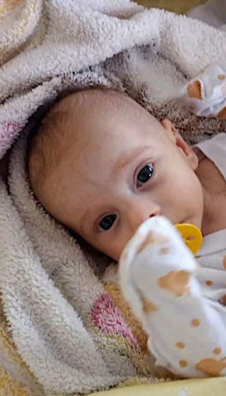 На Рівненщині померло немовля: батьки звинувачують лікарів