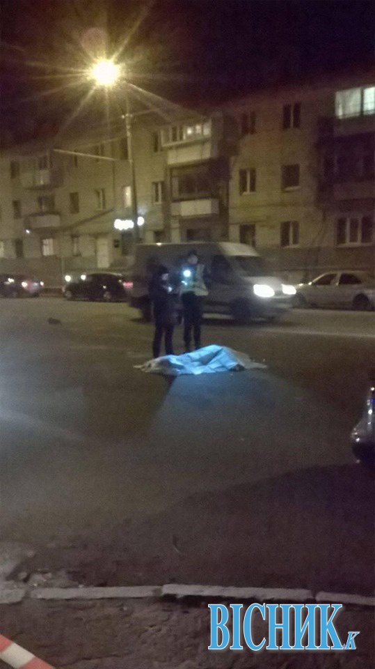 Відлетів на 30 метрів: у Луцьку авто на смерть збило чоловіка