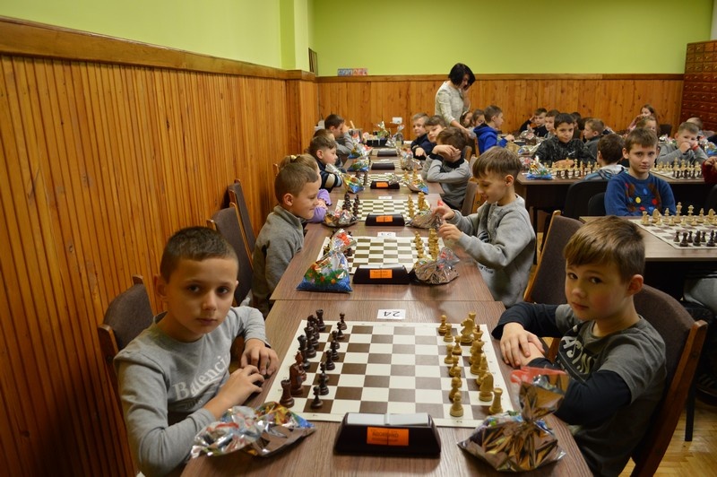 У спортивній школі на Волині запрацював оновлений шаховий клуб