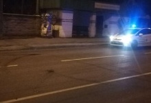 У Луцьку водій врізався в зупинку громадського транспорту і втік