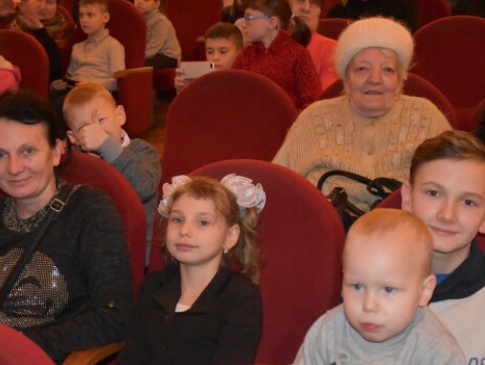 У Луцьку відбулась благодійна акція  «Чужих дітей не буває»