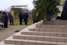 На Волині священник УПЦ МП зачинив храм і не впустив похоронну процесію