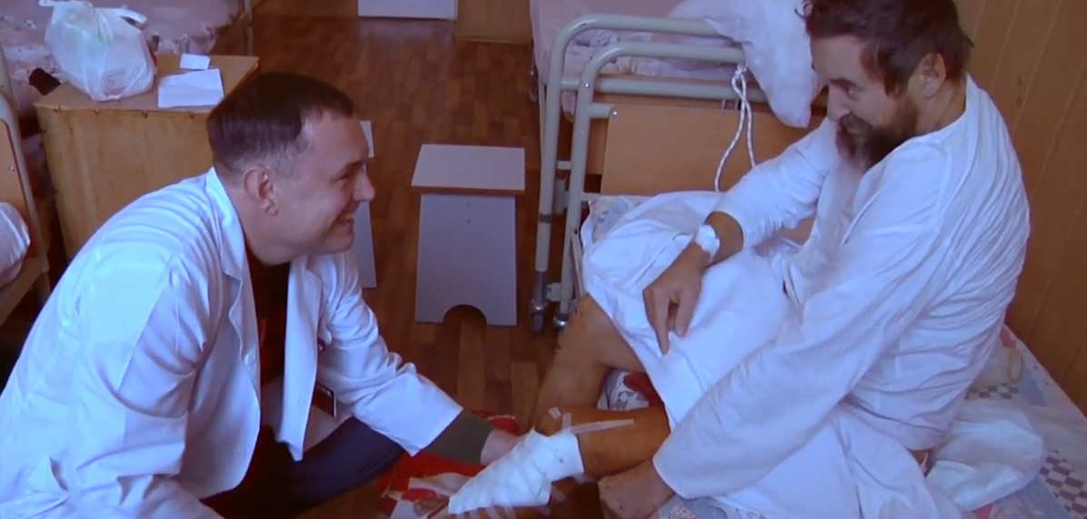 Унікальна розробка волинських лікарів дозволила зберегти ногу пацієнта рухомою