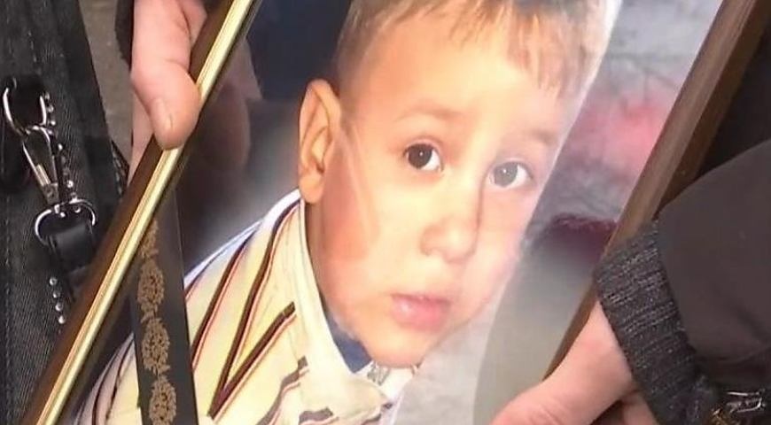 2-річному хлопчику, який помер під час гастроскопії у Києві, перед процедурою не зробили анестезію