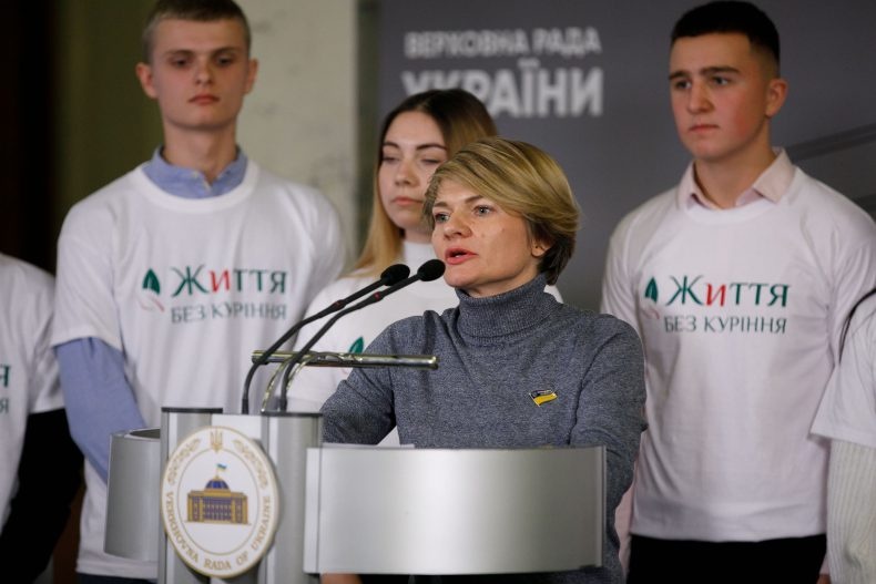 В Україні підліткам хочуть дозволити змінювати стать в 14 років і без дозволу батьків
