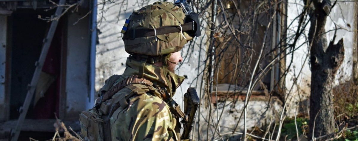 Внаслідок потужної нічної атаки Україна втратила позиції поблизу Золотого
