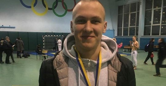 Спортсмен з Волині виборов золото на чемпіонаті з боротьби у Києві