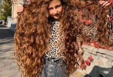 10-річна українка подарувала своє розкішне волосся для хворої дитини