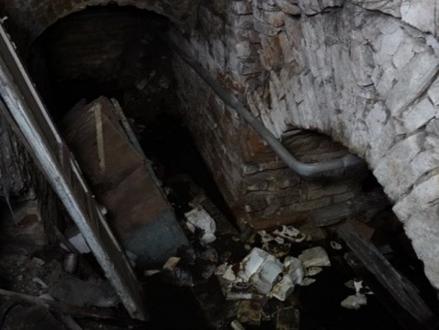 Підземелля луцького монастиря - у занедбаному стані