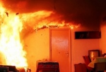 У Луцьку жінка спричинила в квартирі пожежу, коли запалювала свічки