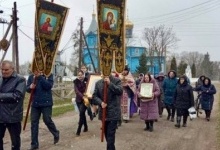 В селі на Волині священники і прихожани РПЦ влаштували хресний хід
