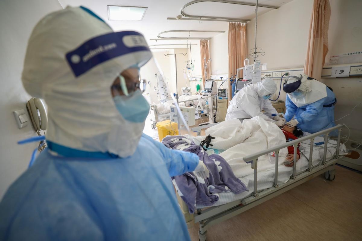 В Україні уже 311 офіційно підтверджених хворих на коронавірус, 8 людей - померли