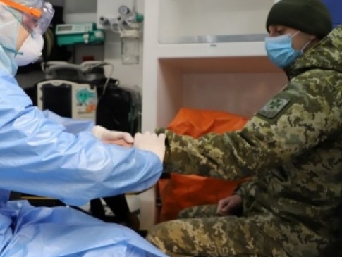Коронавірус діагностували в українського прикордонника