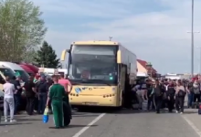Українці перед Великоднем масово повертаються додому