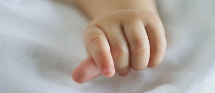 На Тернопільщині чоловік побив вагітну дружину, дитя померло