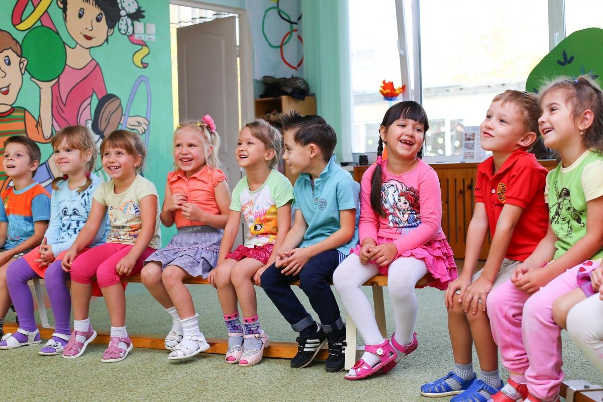 Повідомили, коли в Україні відкриють садочки і школи