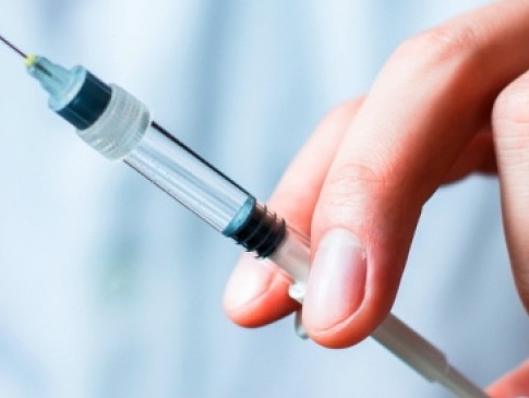 Українців в обов'язковому порядку вакцинуватимуть від грипу
