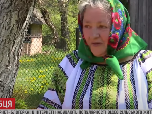 Бабуся з Франківщини збирає мільйони переглядів у соцмережах