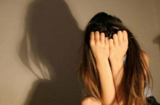 Познайомились в соцмережі: на Київщині 17-річного хлопця підозрюють в зґвалтуванні неповнолітньої