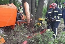 У ДТП біля Луцька постраждалих вирізали з авто рятувальники