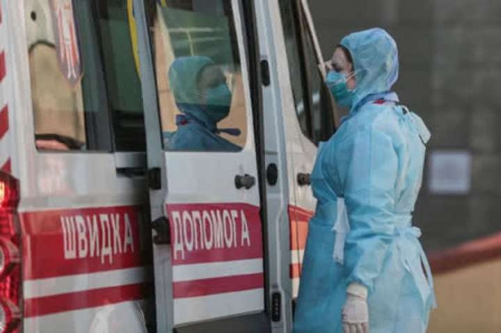 В Україні за добу у 260 людей виявили коронавірус