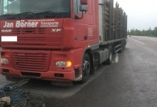 На трасі «Київ-Ковель-Ягодин» вантажівка на смерть збила велосипедиста