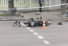 У Луцьку біля 5 школи розбився мотоцикліст