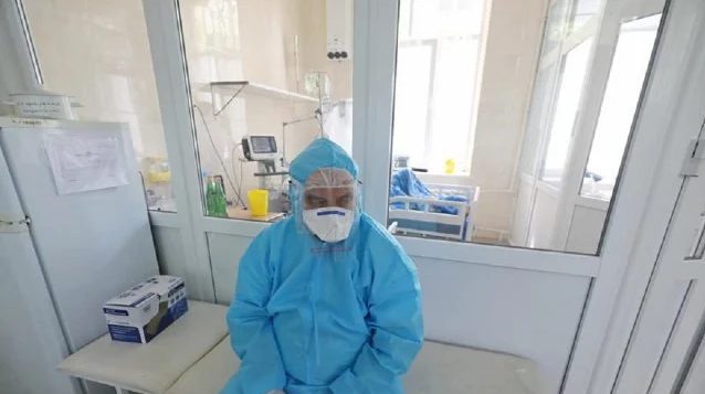 У Львові 51-річна жінка з коронавірусом 33 дні пробула на апараті ШВЛ