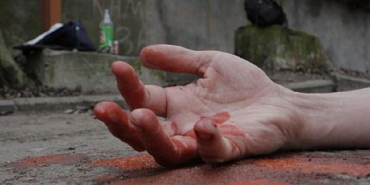 На Львівщині чоловік звірськи убив жінку і викинув тіло на узбіччя