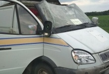 На Полтавщині підірвали автомобіль «Укрпошти» і викрали гроші