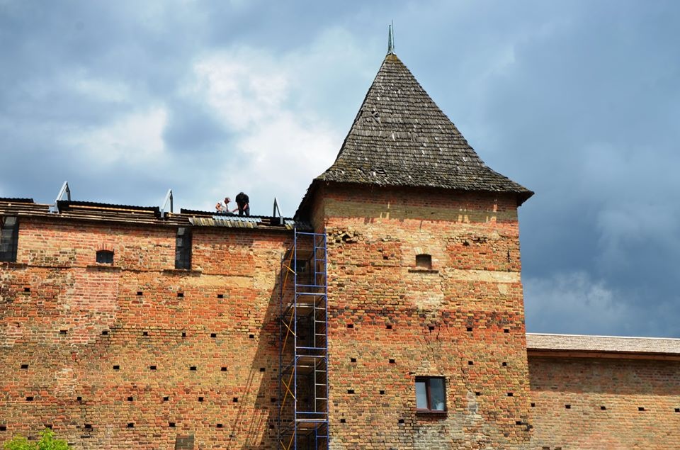 У Луцьку відновили стіни вежі Чарторийських
