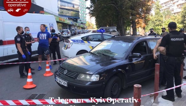 У Києві пасажир вистрілив у таксиста