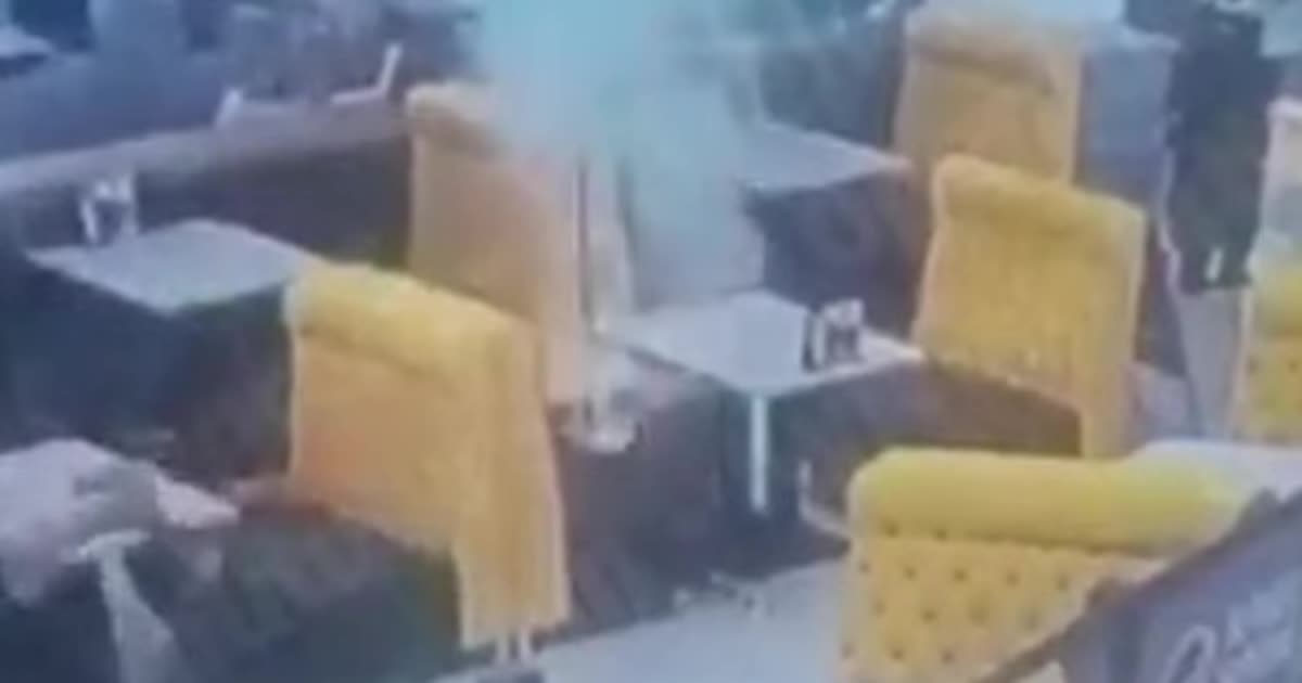 У київському кафе вибухнула сумка з феєрверками
