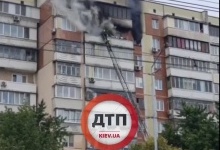 У Києві в багатоповерхівці – пожежа, жінка згоріла заживо