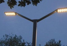 У Луцьку на двох вулицях встановлять сучасне освітлення