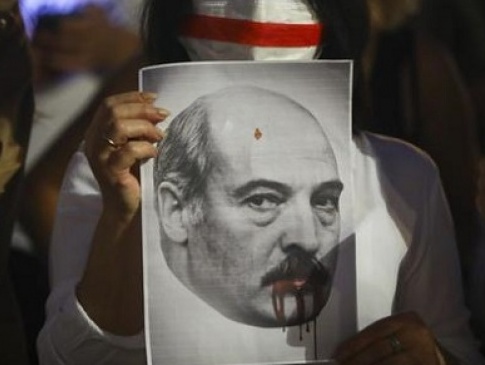 Знайшли мертвим члена комісії, який не підписав протокол про перемогу Лукашенка