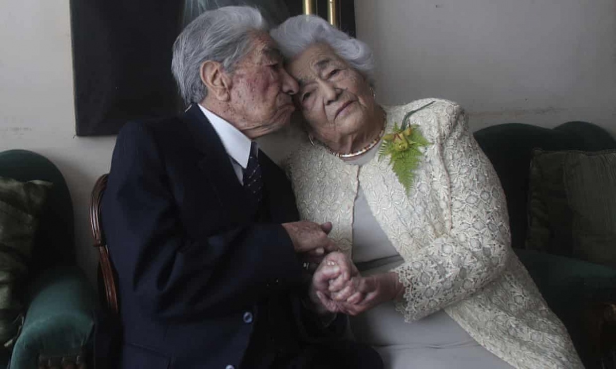 Найстаріше подружжя у світі разом уже 79 років