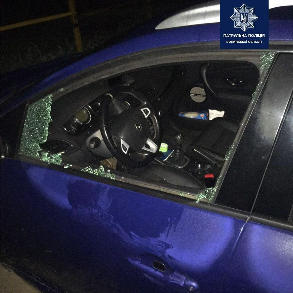 Лучани затримали зловмисника, який розбив вікно автівки