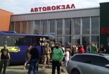 У Луцьку ветерани АТО заблокували виїзд автобуса з автостанції