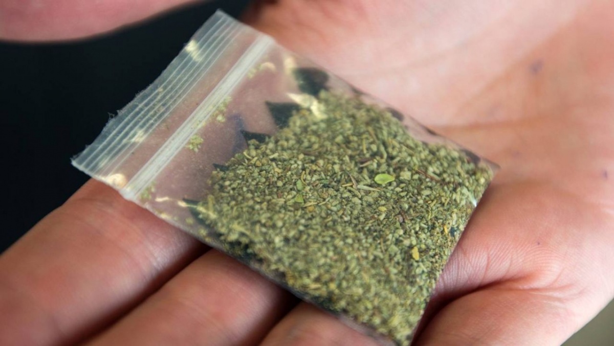 У 23-річного лучанина поліція знайшла наркотики