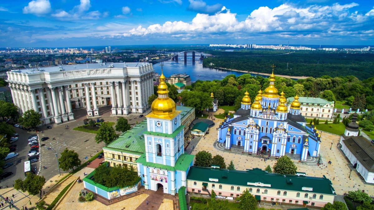 У Вікіпедії перейменували Київ